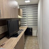 Lacul Tei, aproape Parcul Circului